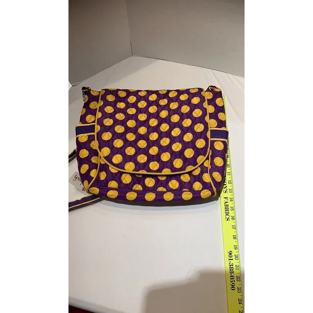 Belvah Messenger Style Diaper Bag with changing pad  New with tag.